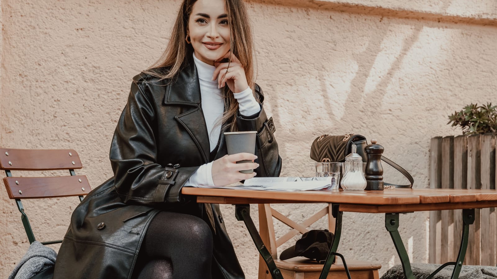 A first date is safe when leaving costs you nothing