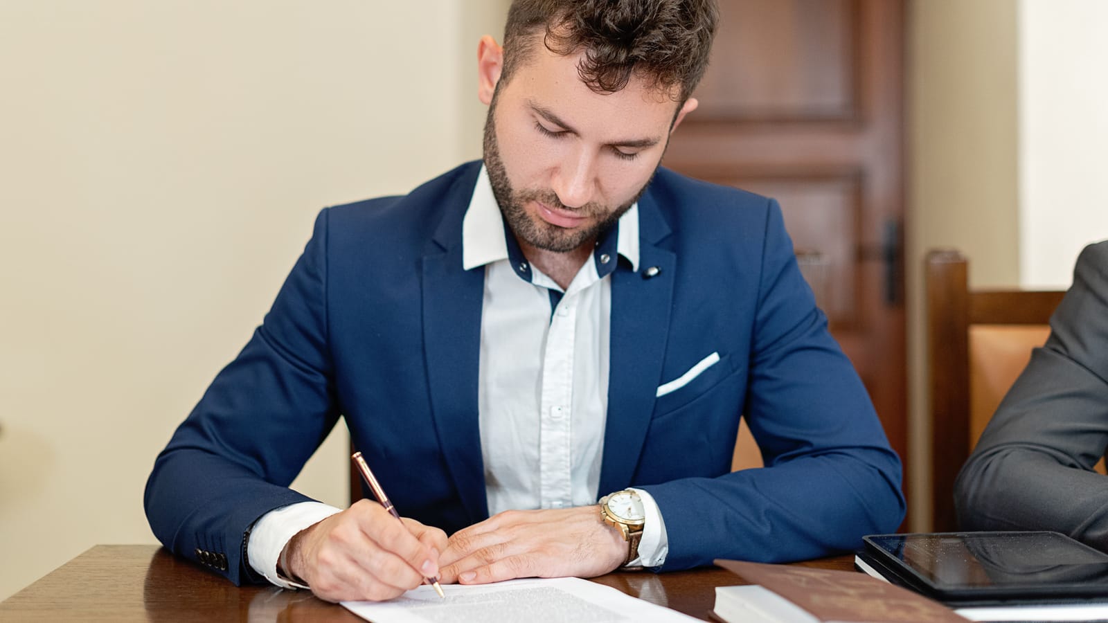 Ask these questions before you sign with a recruiter