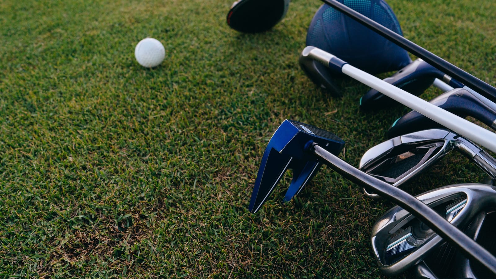 Buying Your First Set of Golf Clubs Without Wasting Money