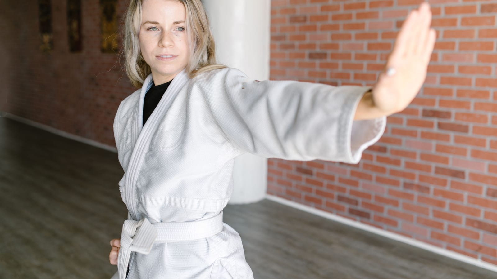 Get Your Daughter Ready to Defend Herself Before Move-In Day
