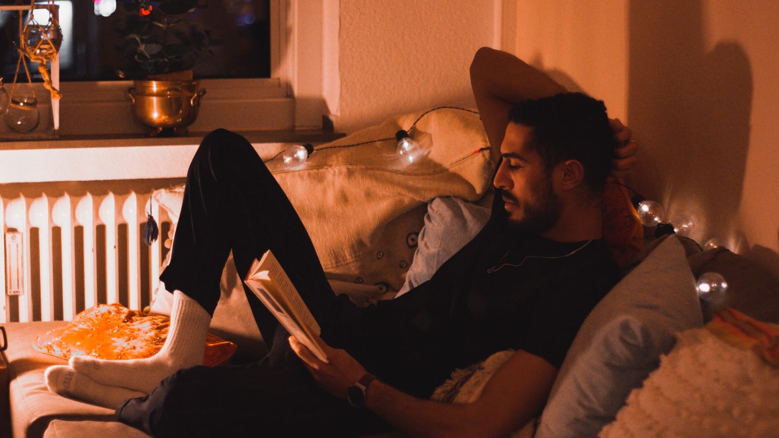 Getting your evenings back from a phone built to keep them