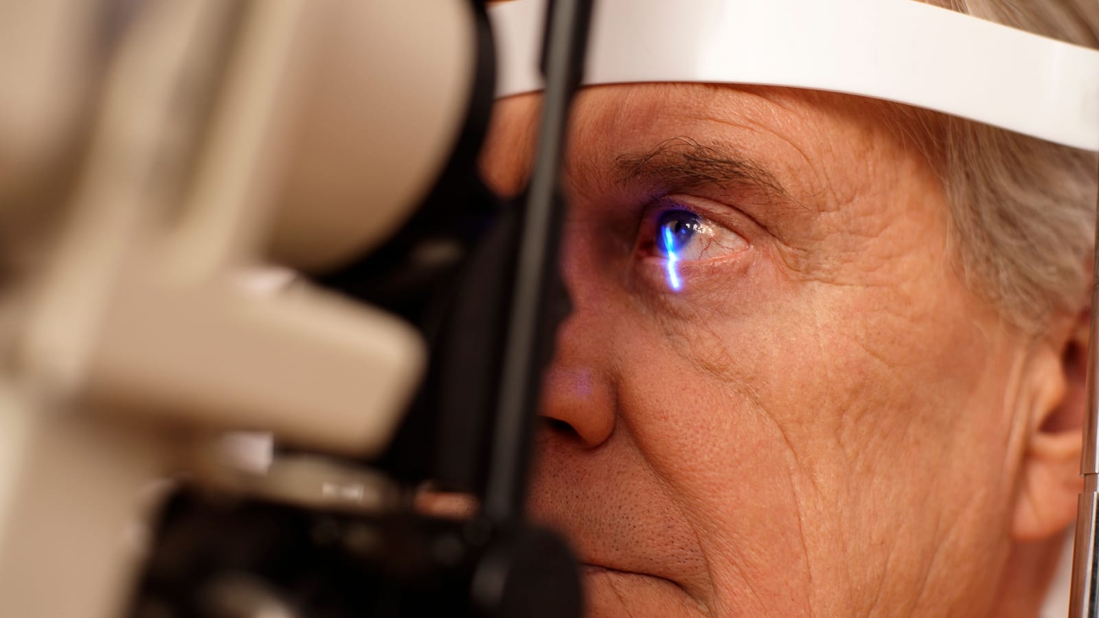 Glaucoma steals your side vision and you won't notice
