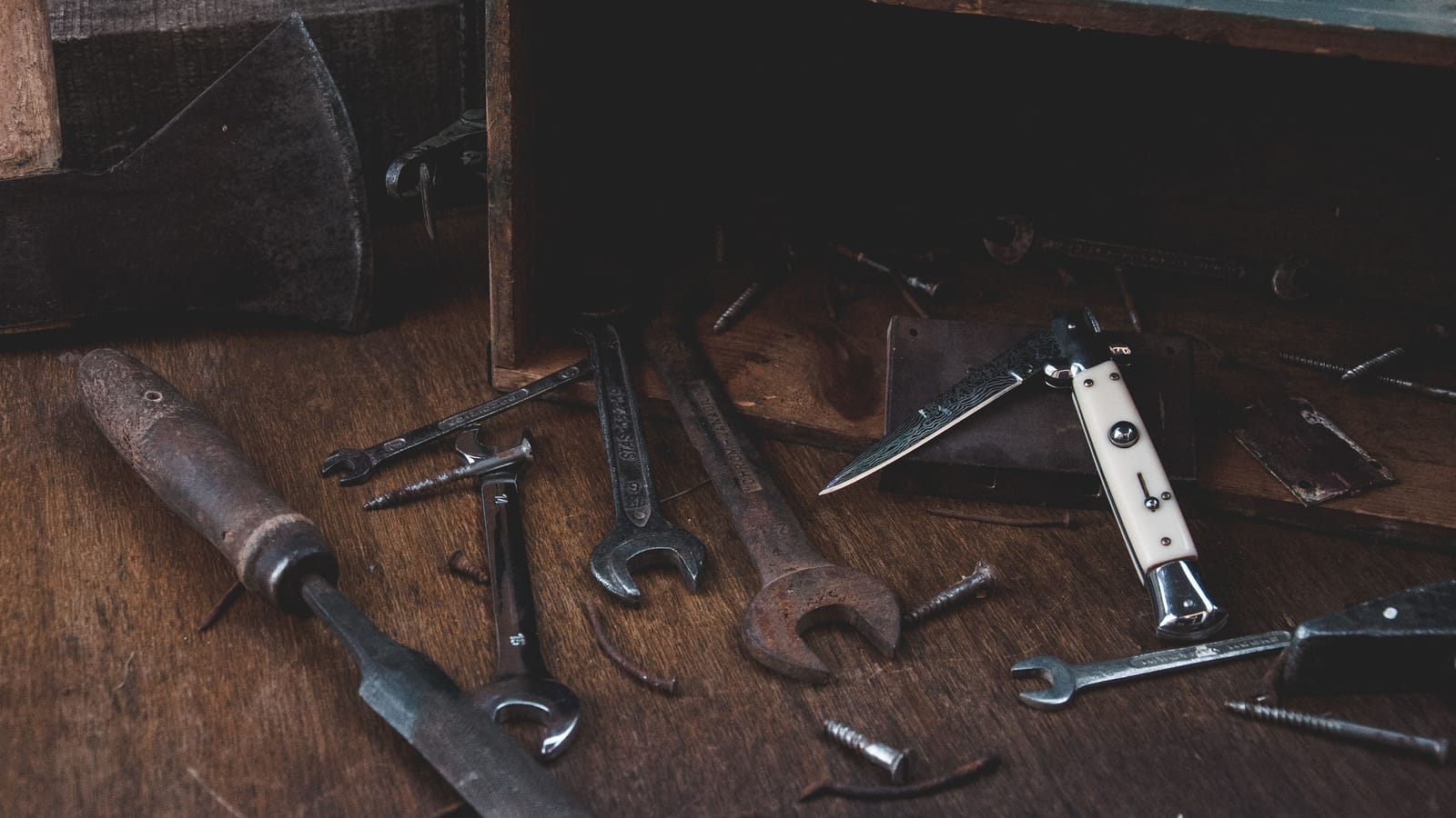 Grandpa Kept Ten Tools in That Box and Never Needed More