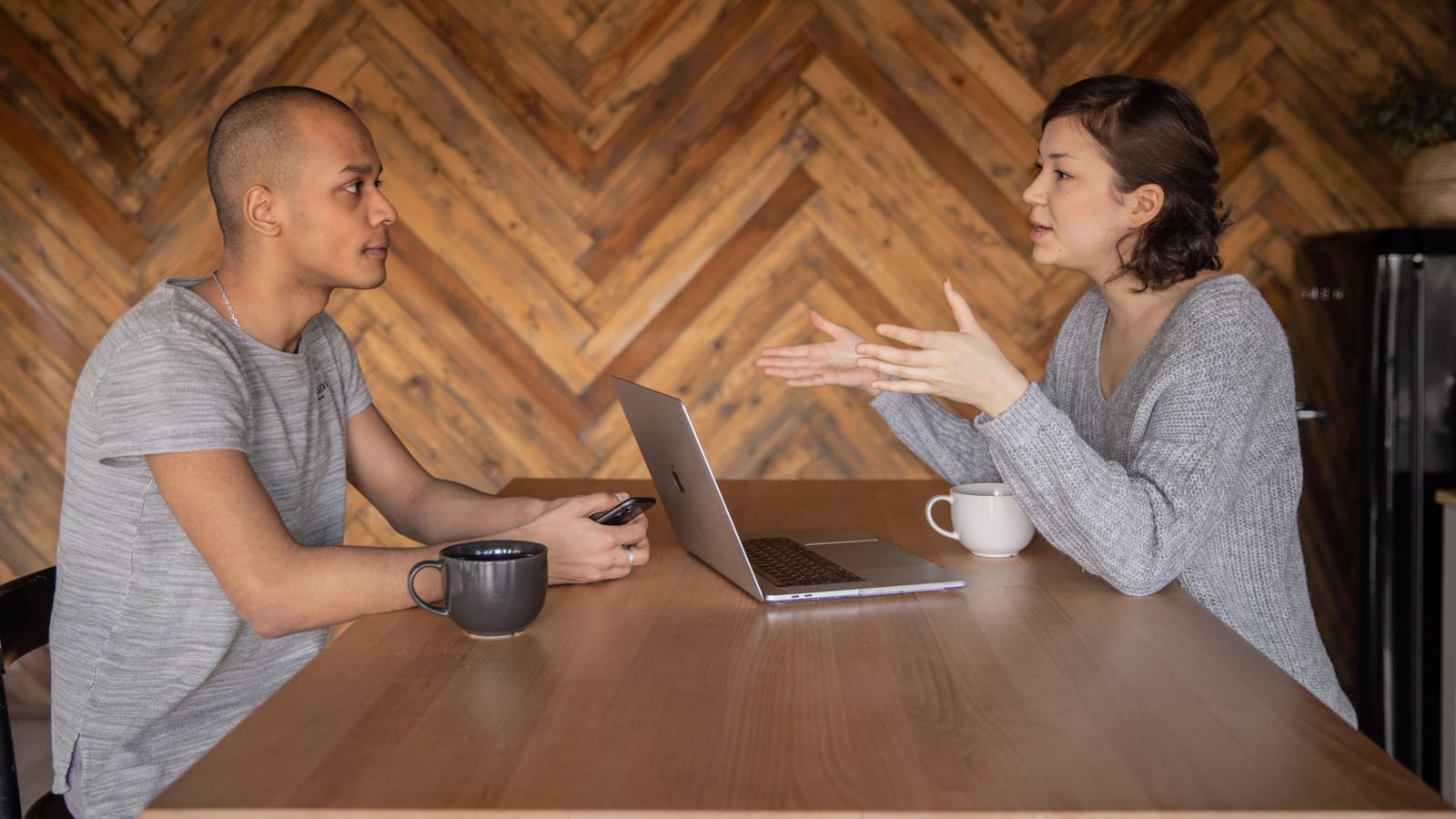 How to Apologize to Your Husband and Actually Mean It