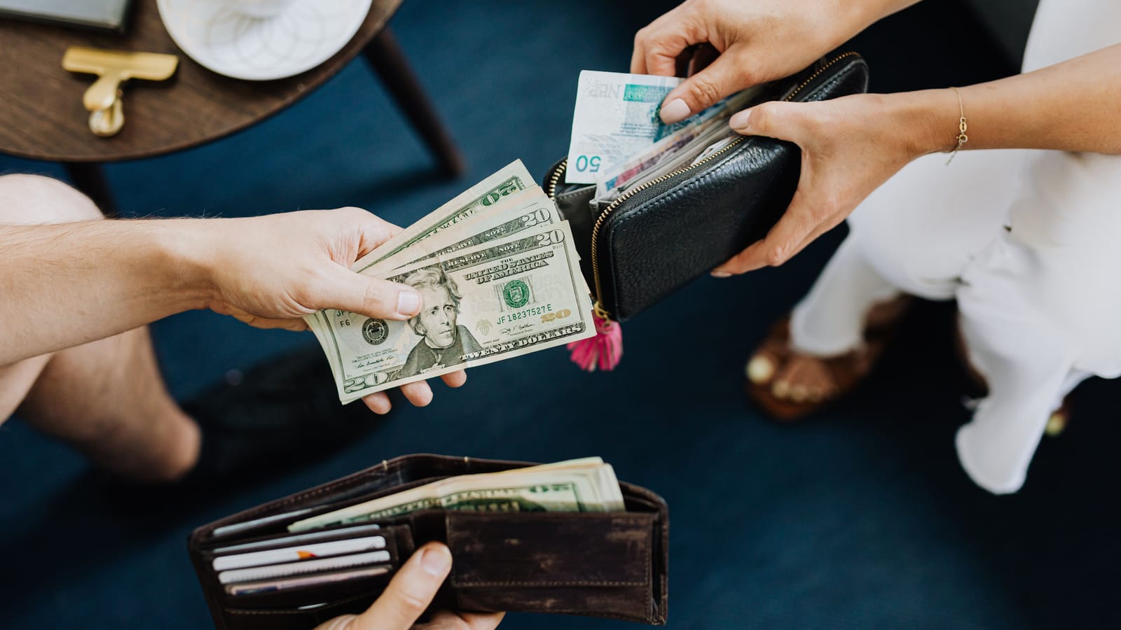 How to pay the check without making it a thing