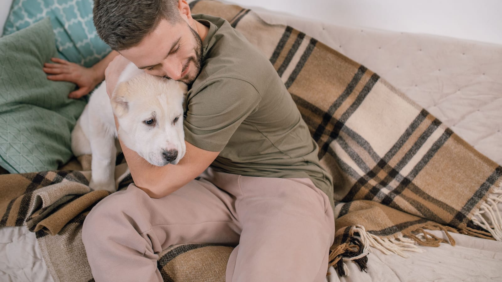 How to Say Goodbye to Your Dog and Walk Your Kids Through It