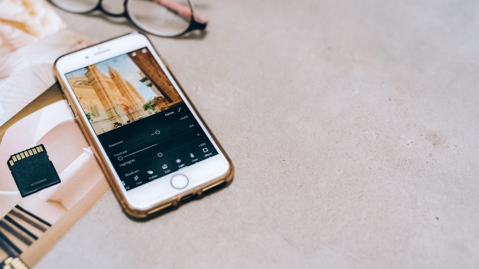 How to Spot a Fake Photo Before You Send It to the Group Chat