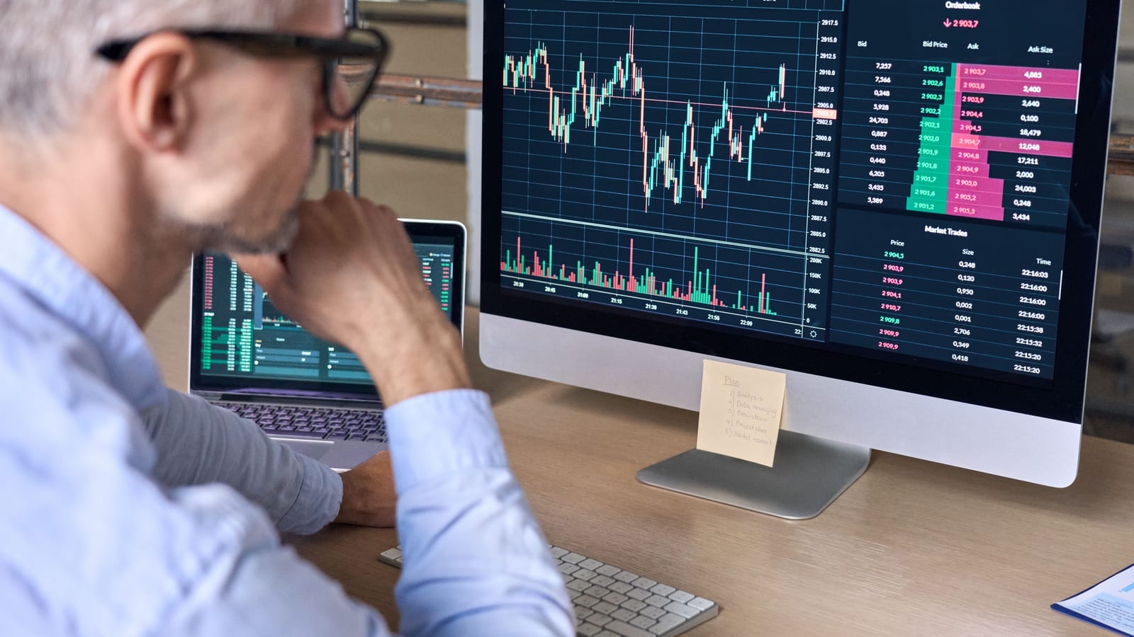 Most altcoins die quietly, and the signs show up early