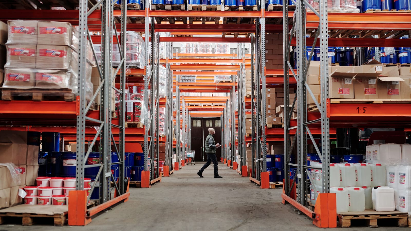 Nobody Explains the Hardware Store, So I Will