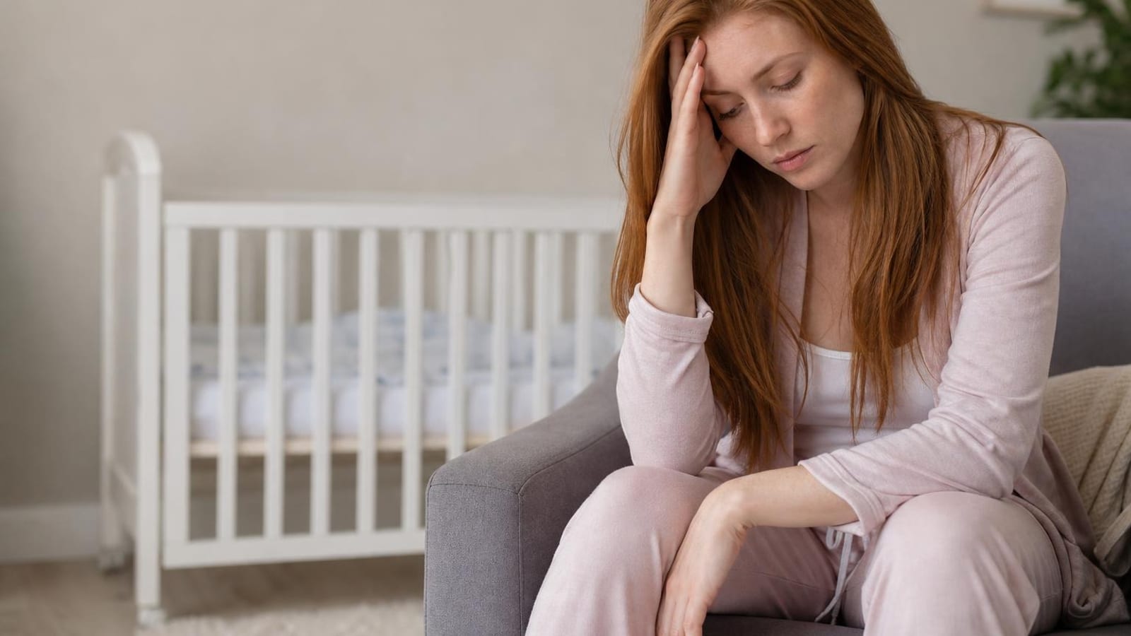 Postpartum thyroiditis looks just like new-mother tired