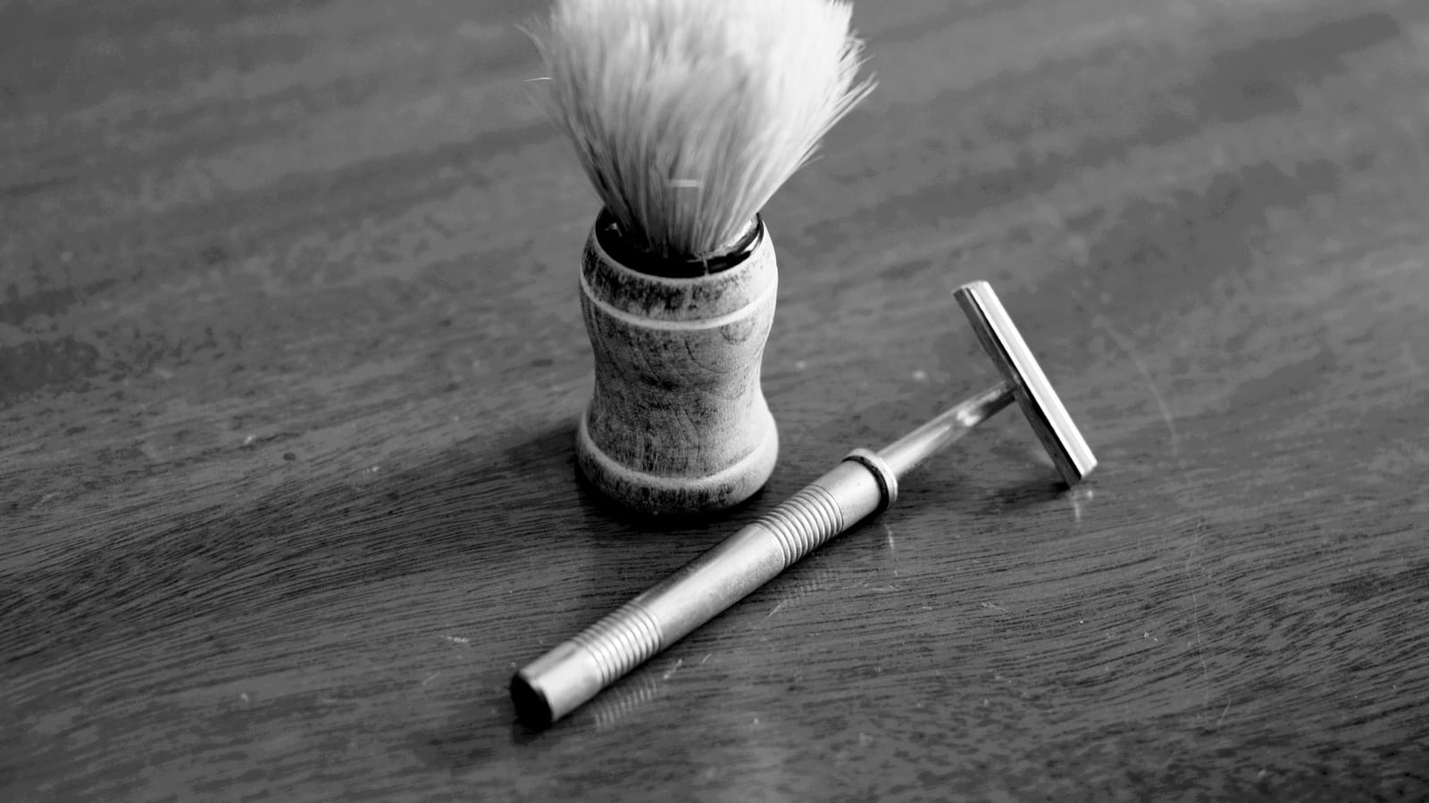 Safety razor, cartridge or electric, compared without the sales pitch