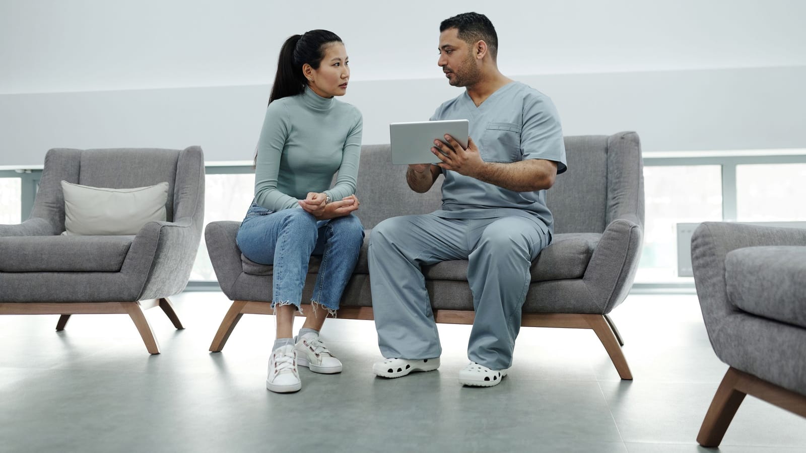 Surveillance, surgery or radiation and how men actually choose