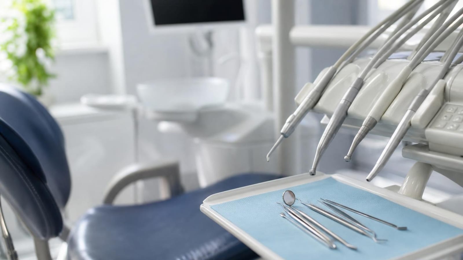 The cancer check your dentist does and the signs to report