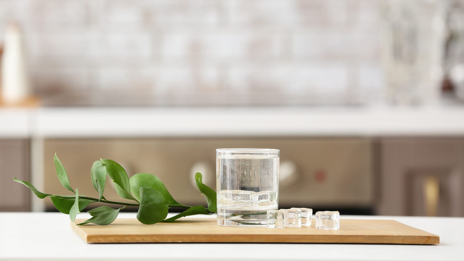 The Glass Test Takes Ten Seconds And You Should Know It