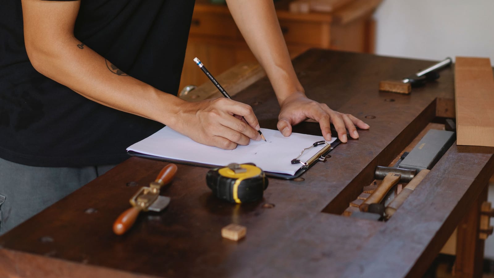 The hourly number you need before you quote another job