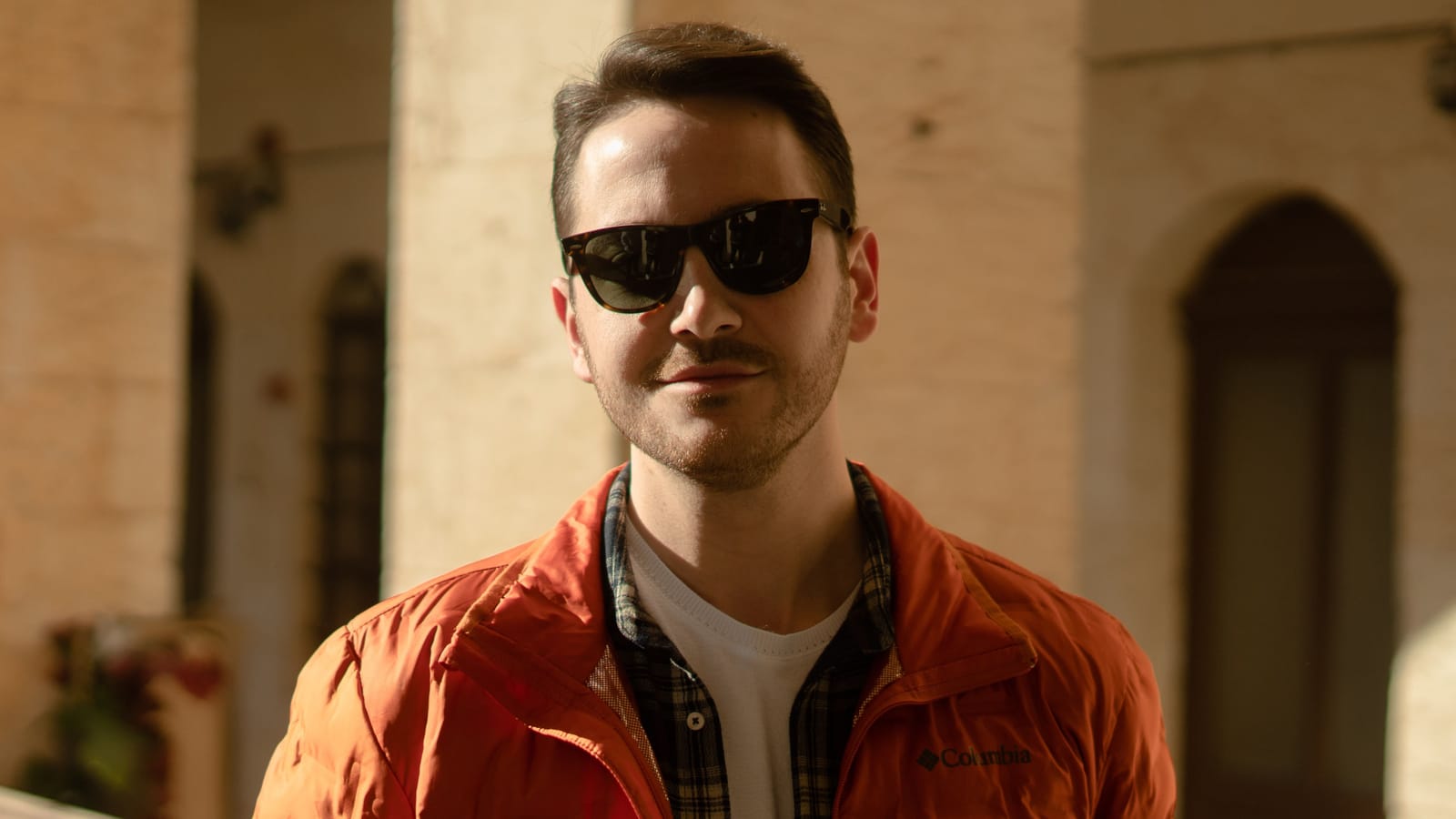 The sunglasses fit test that beats any face shape chart