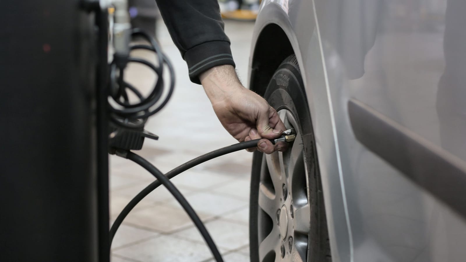 The tire pressure light is a late warning