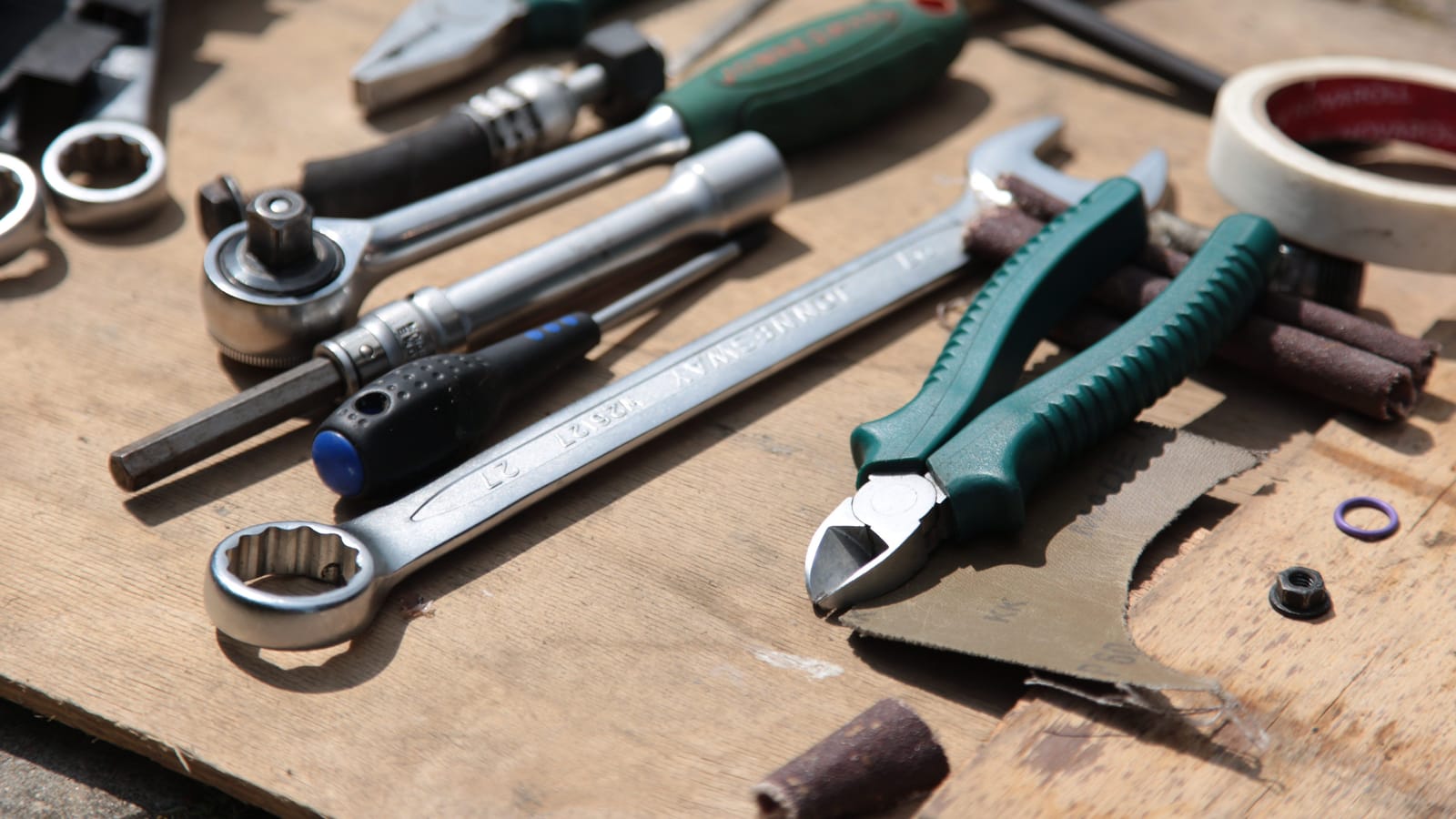 The tools to buy first when you buy a house