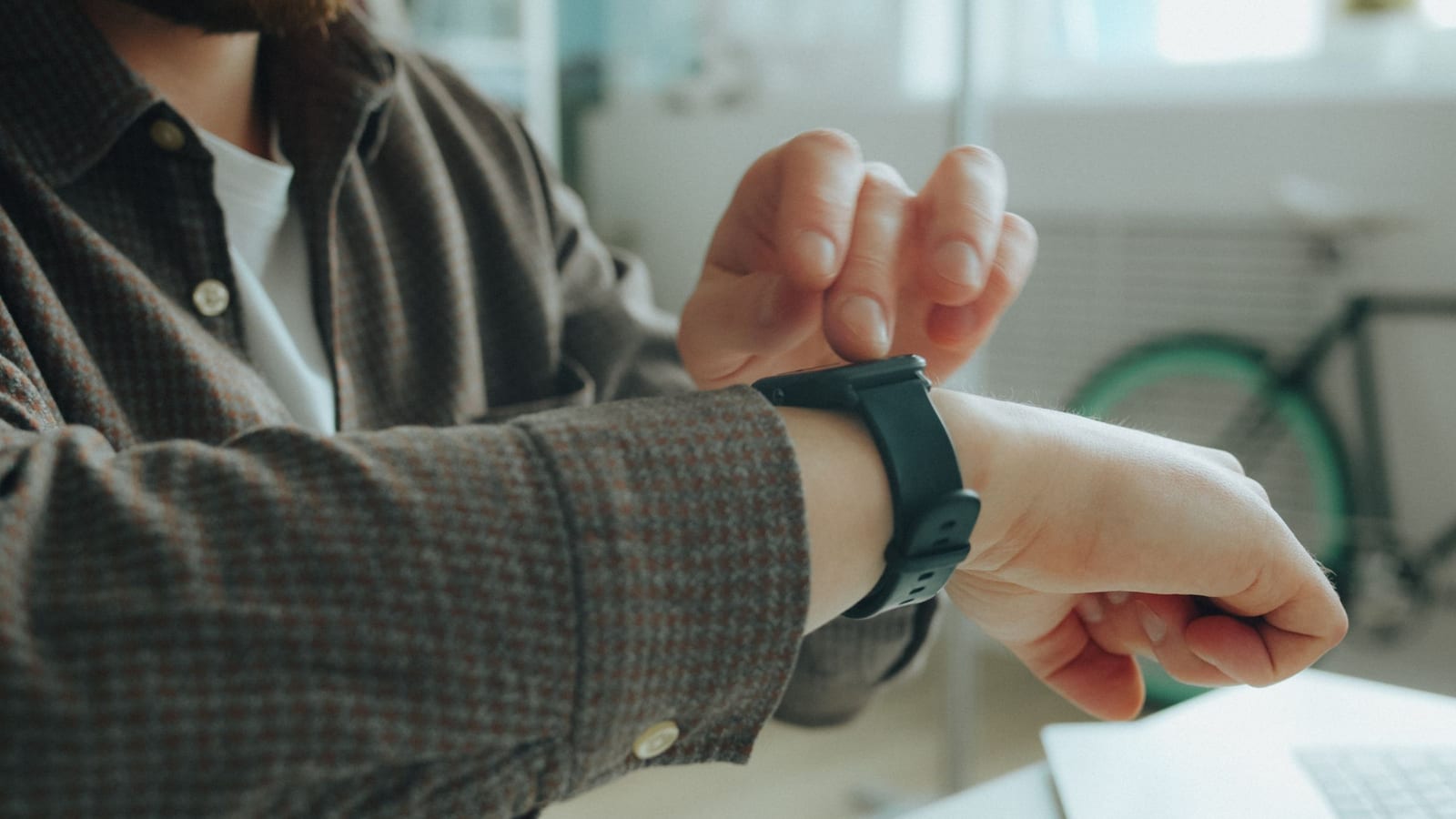 The watch that keeps telling Grandpa to stand up