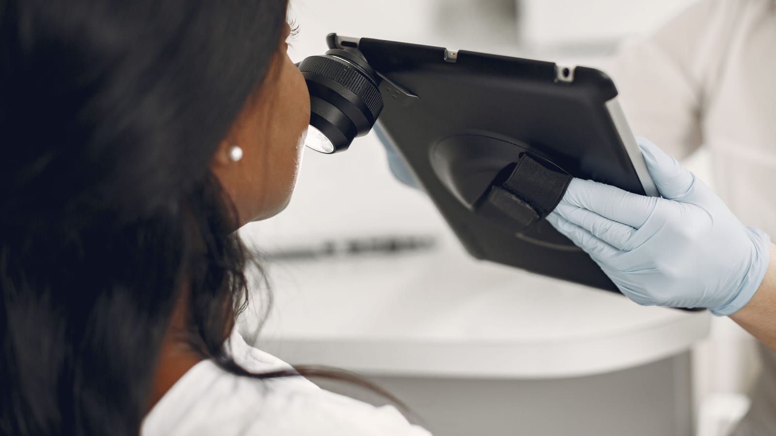 Thin Skin, Age Spots And What A Dermatologist Can Fix
