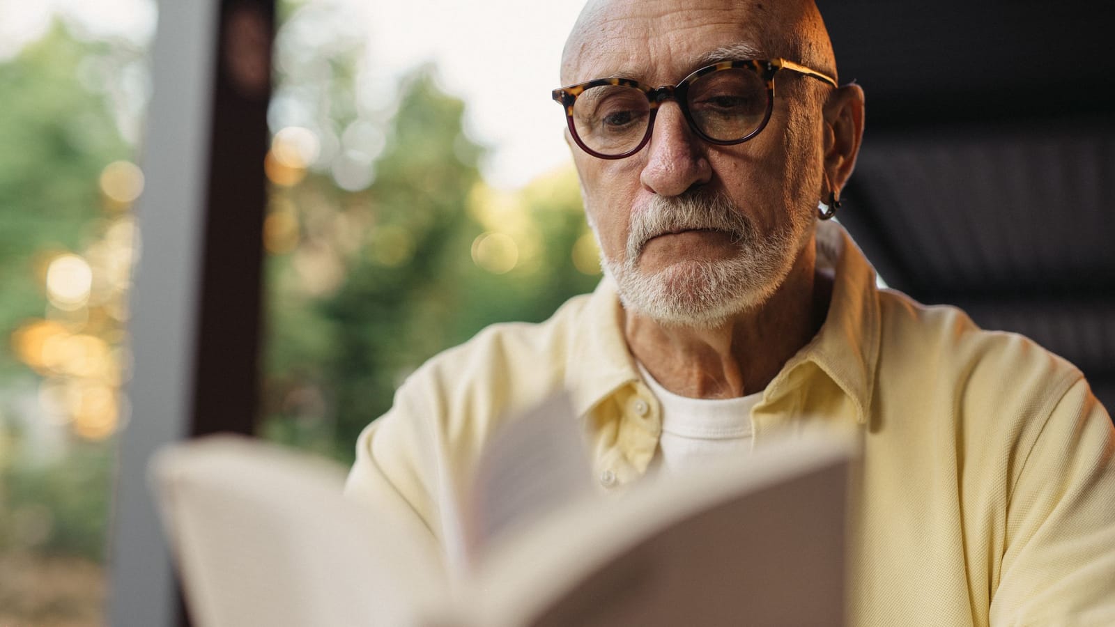 What Thirty Days Off the News Actually Teaches You